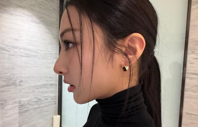 MEOVV (미야오) 가원