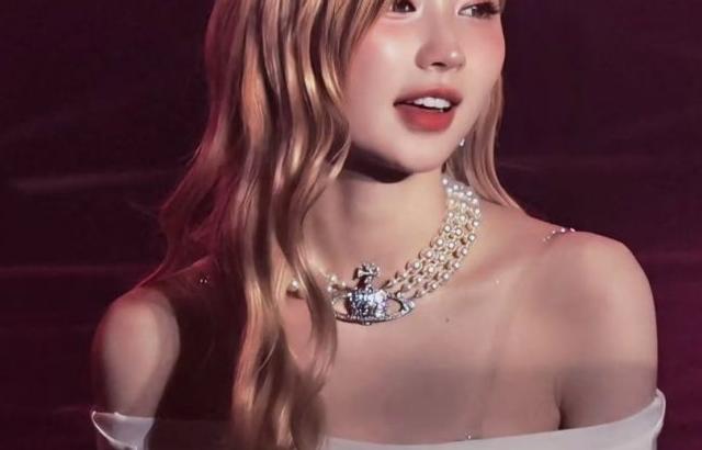 BABYMONSTER (베이비몬스터) 아사