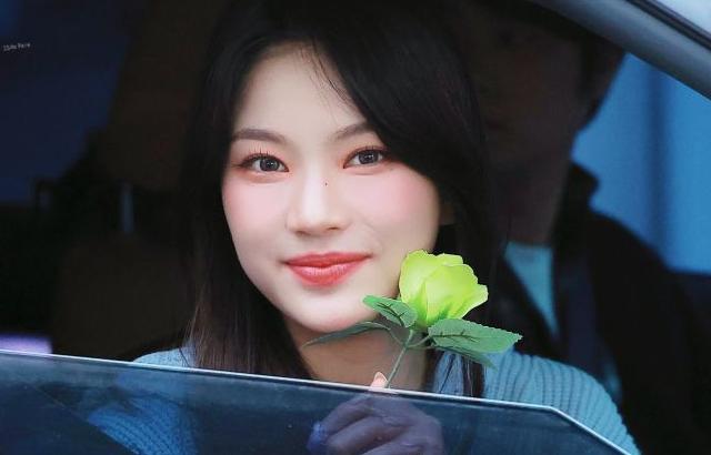 스테이씨 아이사