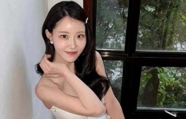 허송연 아나운서 with 허영지 KARA