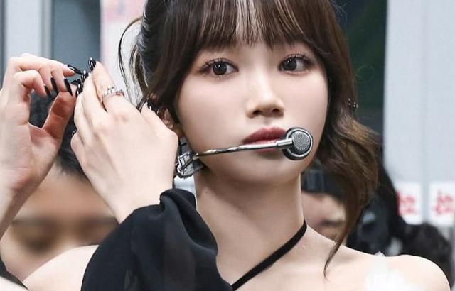 LE SSERAFIM (르세라핌) 김채원