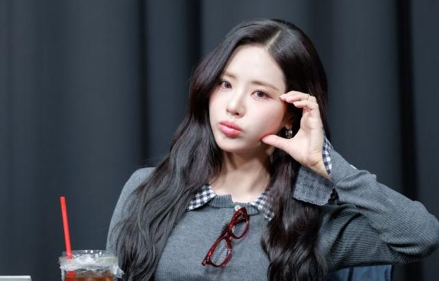 프로미스나인 박지원