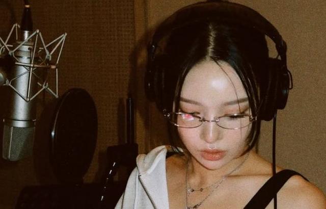 KARD (카드) 전소민