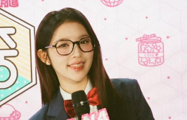 하츠투하츠 에이나