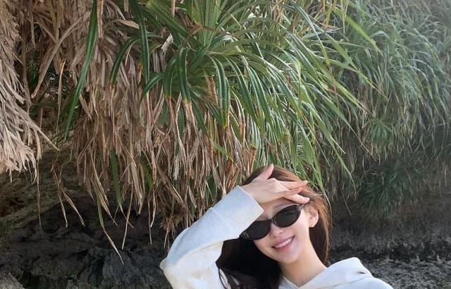 김윤희 아나운서