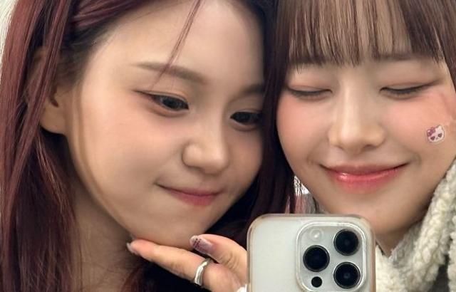 엄지 VIVIZ비비지 with 츄