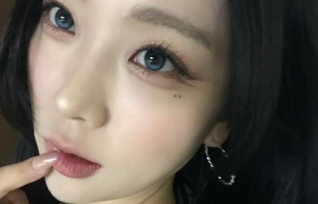 아이칠린 (ICHILLIN') 재키