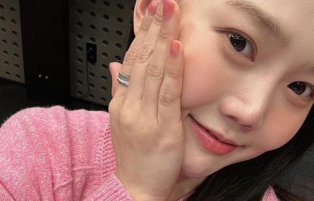 효정/ 미미 오마이걸 인별 등