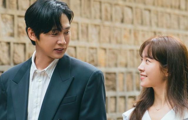 한지민 미혼남녀의효율적만남