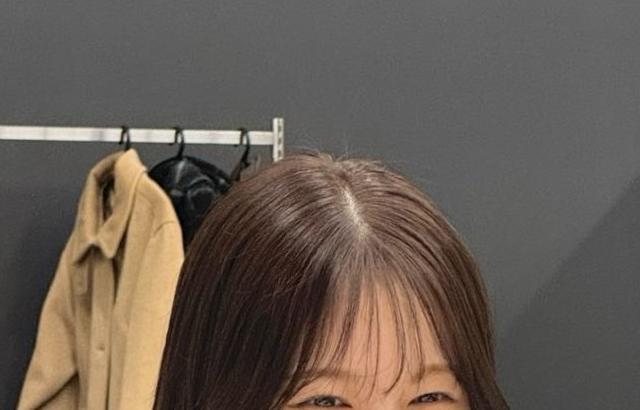 니쥬 (NiziU) 아야카