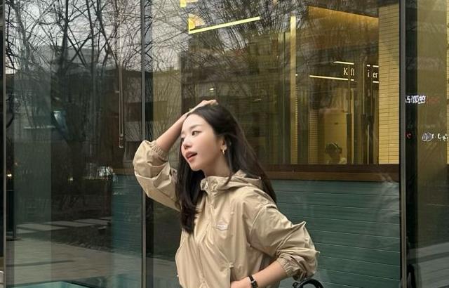 송서미 아나운서