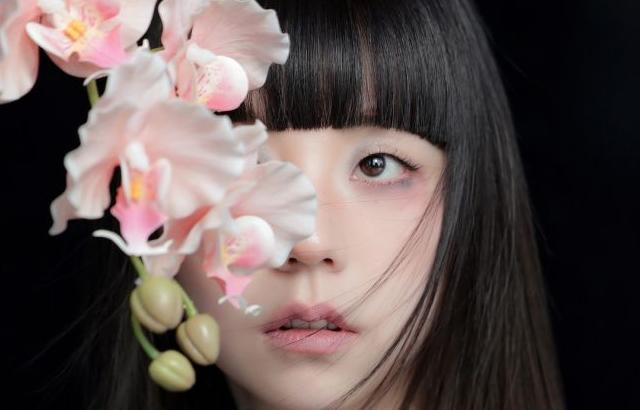 안소희 볼드페이지 비하인드